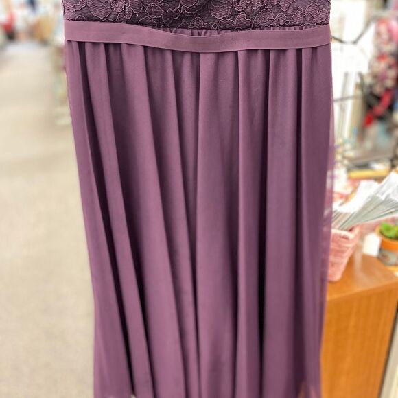 David's Bridal Ladies 0 Dark Purple One Shoulder Gown Short - Picture 3 of 6